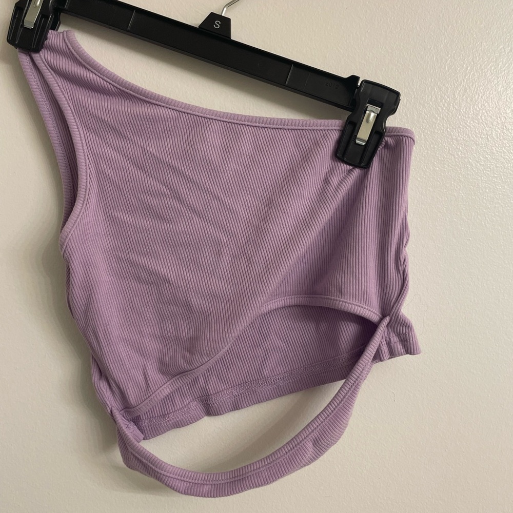Lavender One-Shoulder Ribbed Top